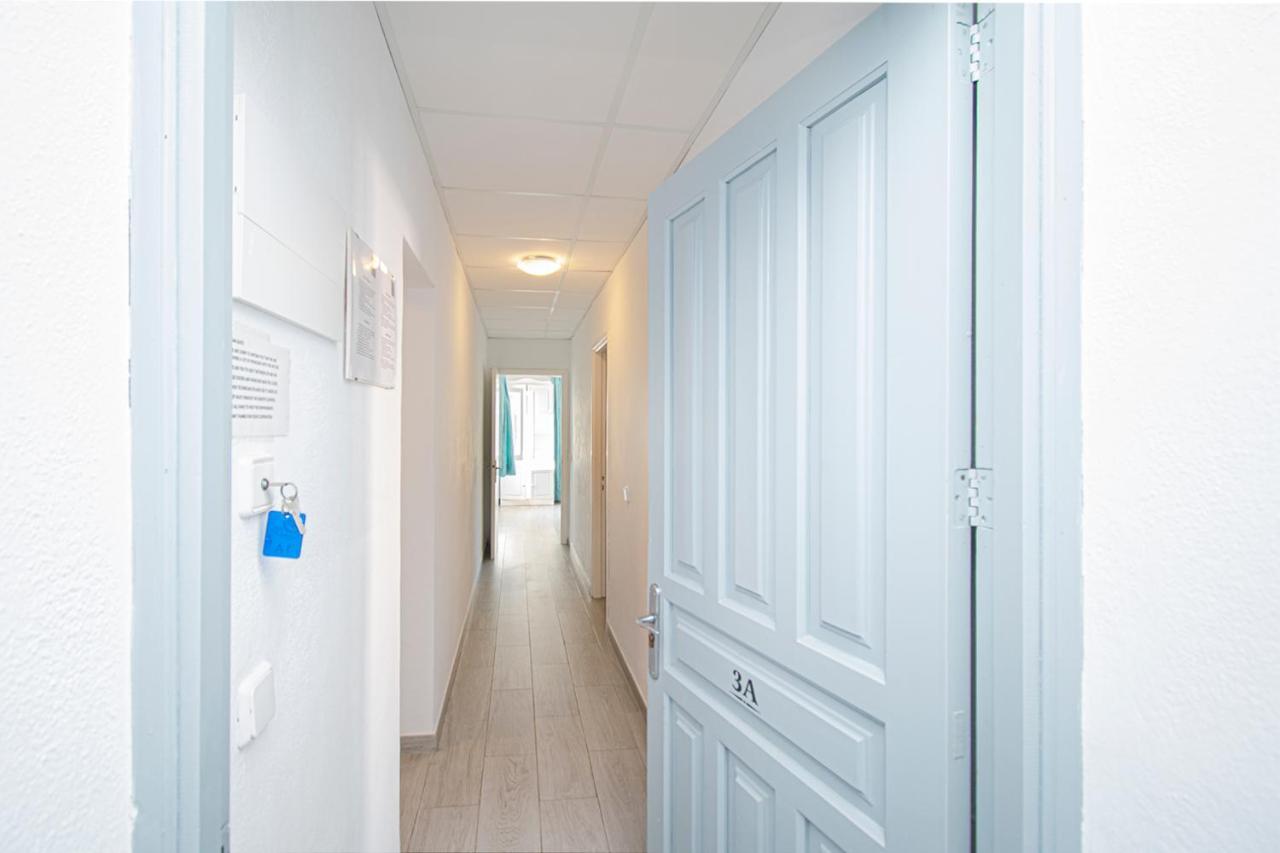 Apartamentos Falco ปอร์ต เด โปเญนซา ภายนอก รูปภาพ