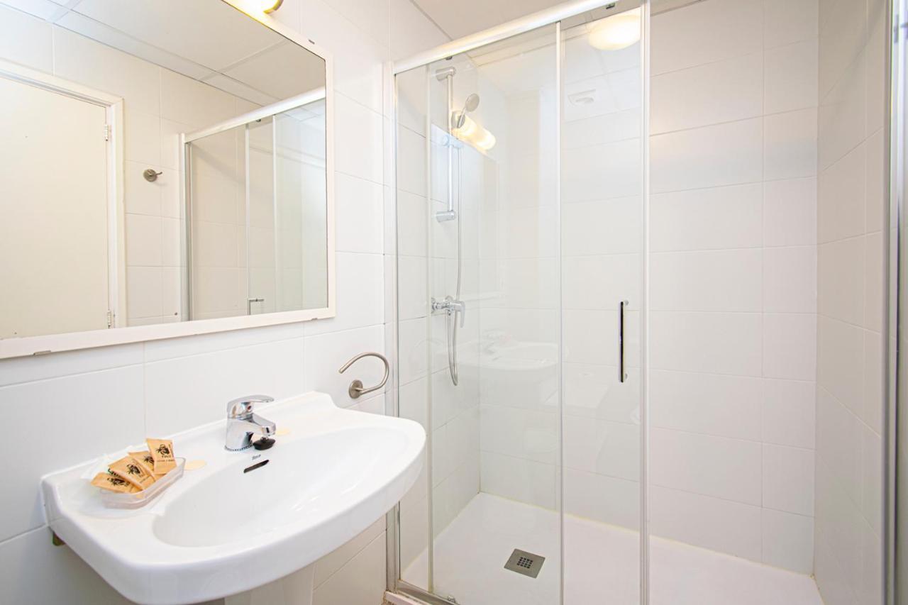 Apartamentos Falco ปอร์ต เด โปเญนซา ภายนอก รูปภาพ
