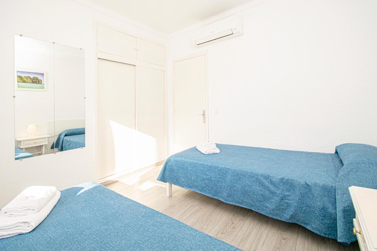 Apartamentos Falco ปอร์ต เด โปเญนซา ภายนอก รูปภาพ