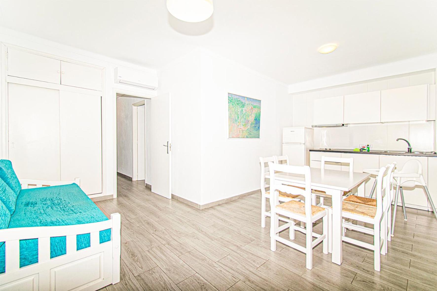 Apartamentos Falco ปอร์ต เด โปเญนซา ภายนอก รูปภาพ