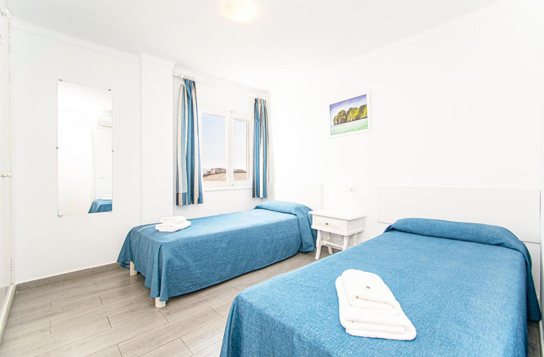 Apartamentos Falco ปอร์ต เด โปเญนซา ภายนอก รูปภาพ